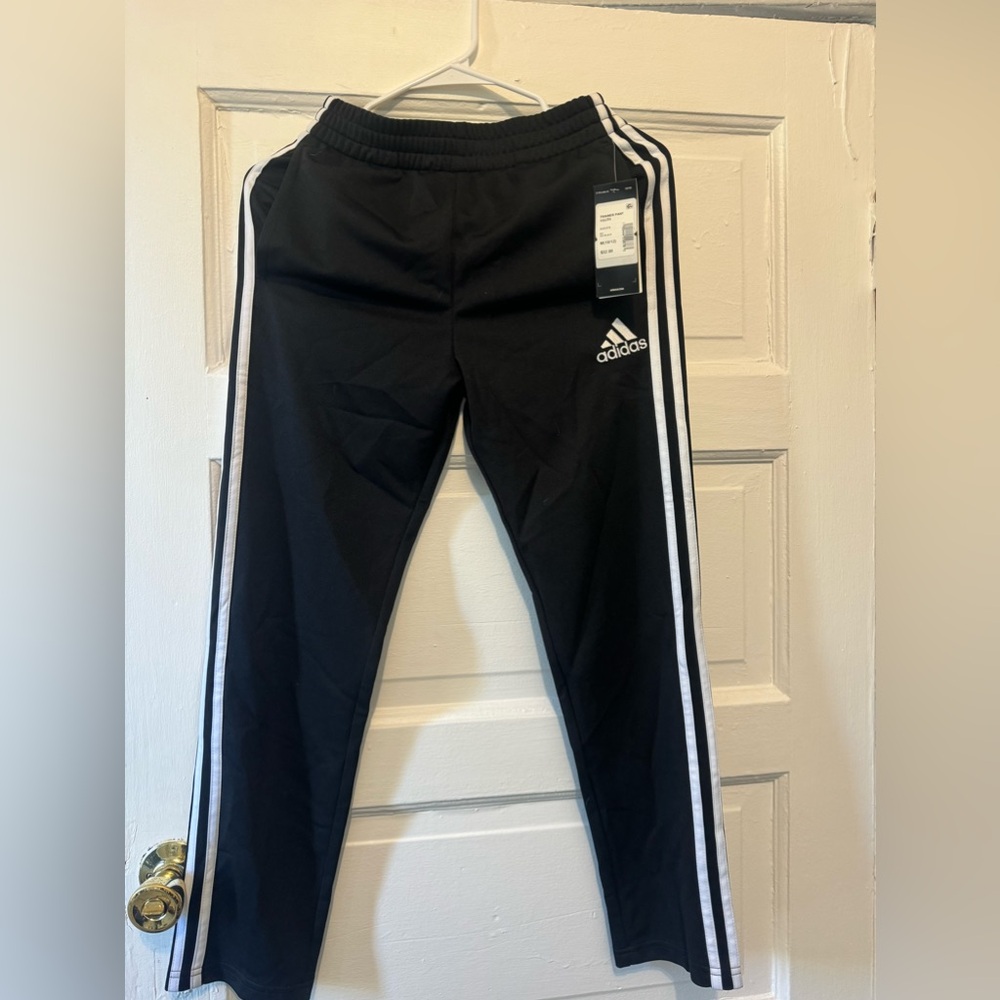 Adidas brand new Youth trainer pant.